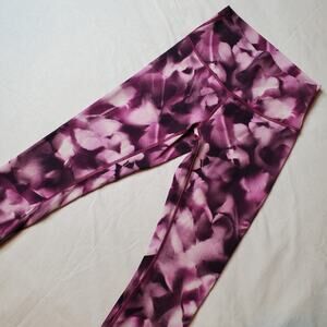 Lululemon Size 4 Wunder Under Hi-Rise 7/8 Tight Full-On Luxtreme 25" Pink W5AP7S